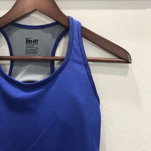 Nike dri fit tank top small